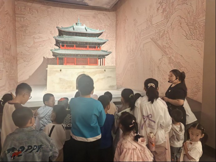 【践行社会主义核心价值观】金昌市博物馆开展“浸润传统 探秘拓印”主题活动(1)390.png