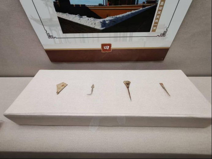 信息7：展讯：《“边关·雄关·海关——关的故事”长城文物专题展》正式开展404.png